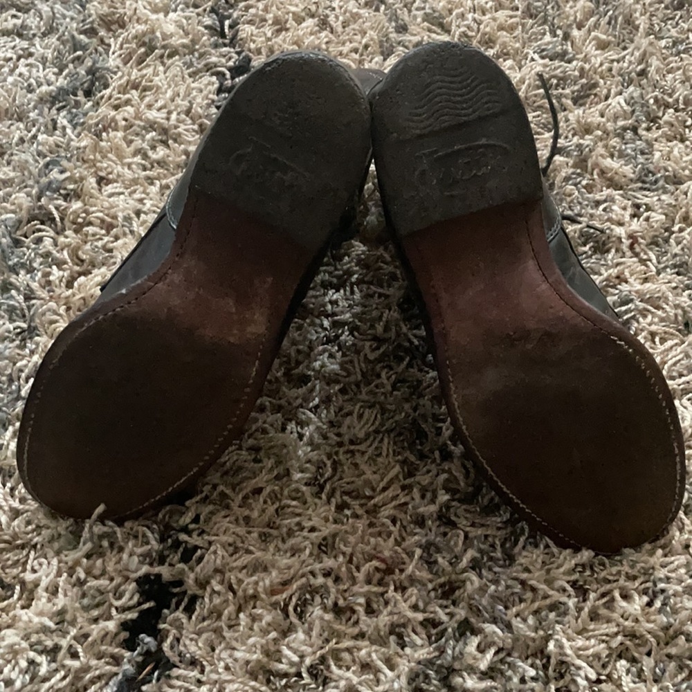 Justin Vintage Laredo Black Boots (Women) - Picture 8 of 13